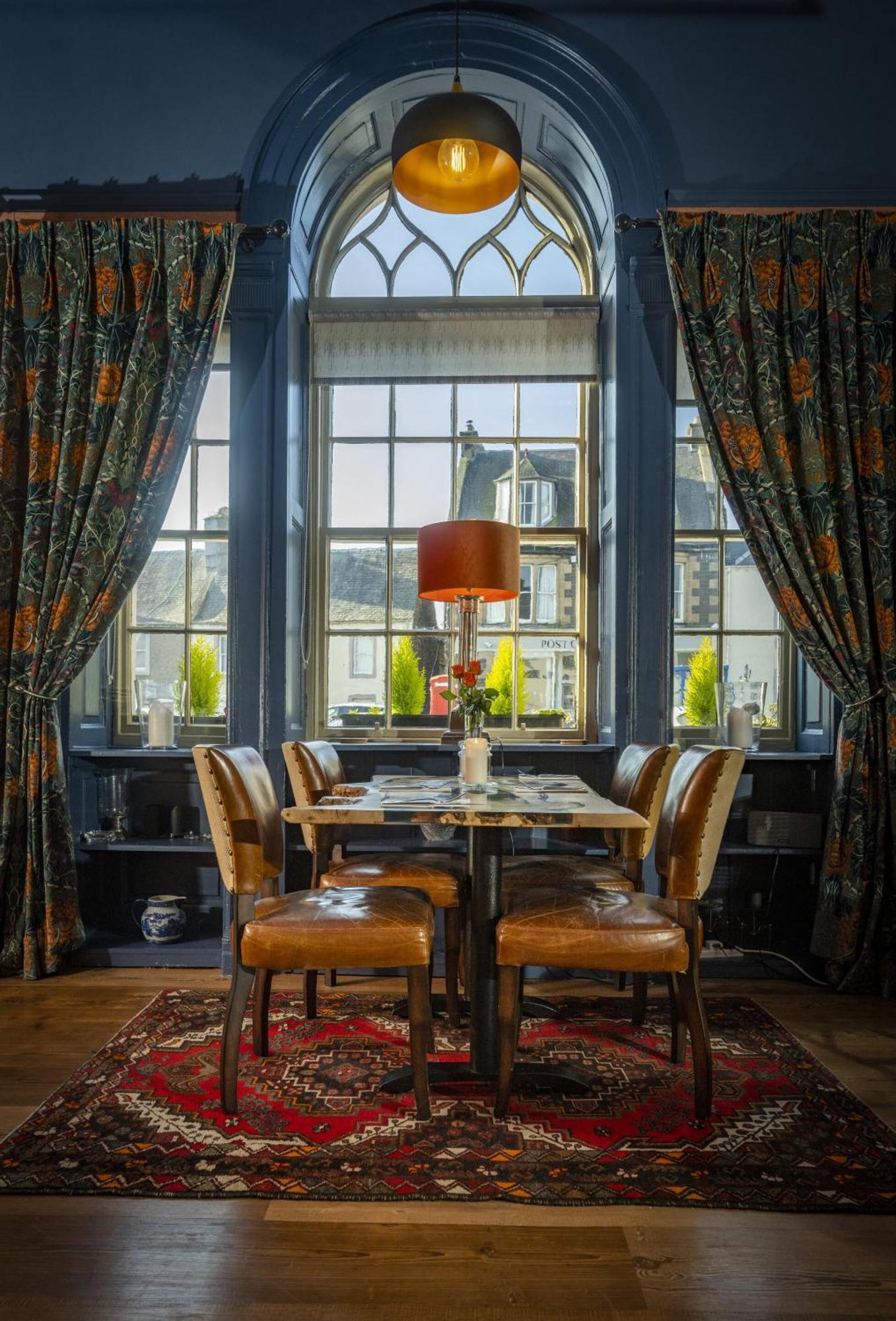 Black Bull Lauder Buitenkant foto